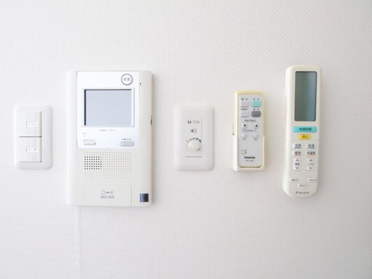 インターホンモニター