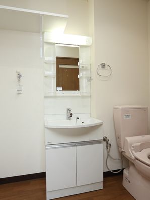 トイレ内洗面台