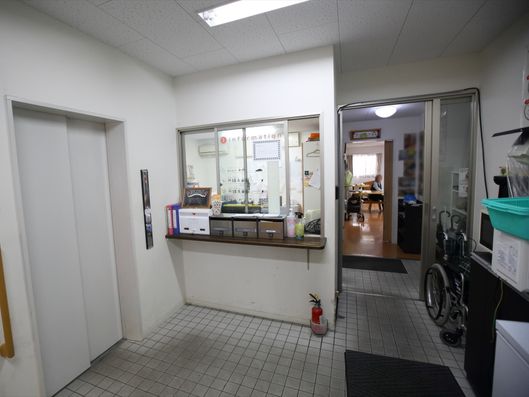 ホール