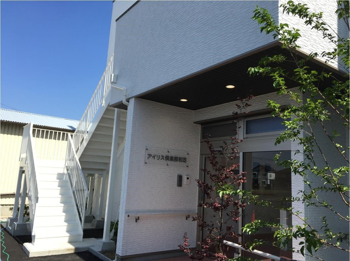 建物の入り口部分。オールバリアフリーで出口までふらっとになっている