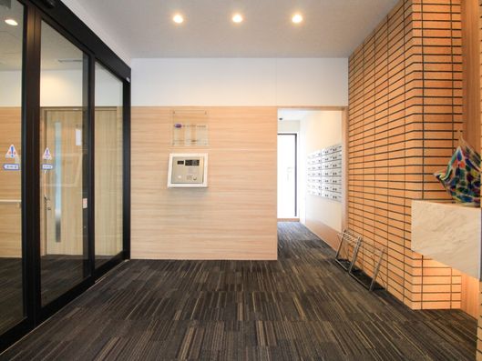 2階エントランス