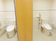 介護施設の清潔なトイレ設備