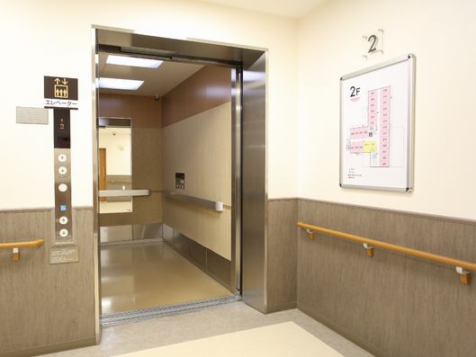 エレベーター