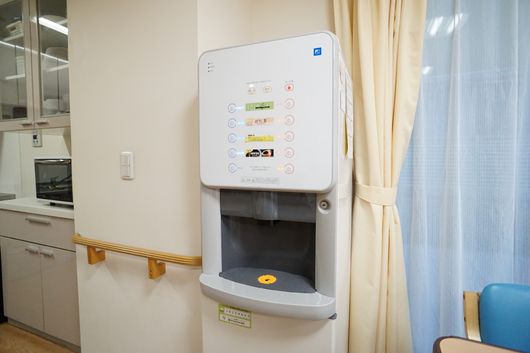 ドリンクサーバー