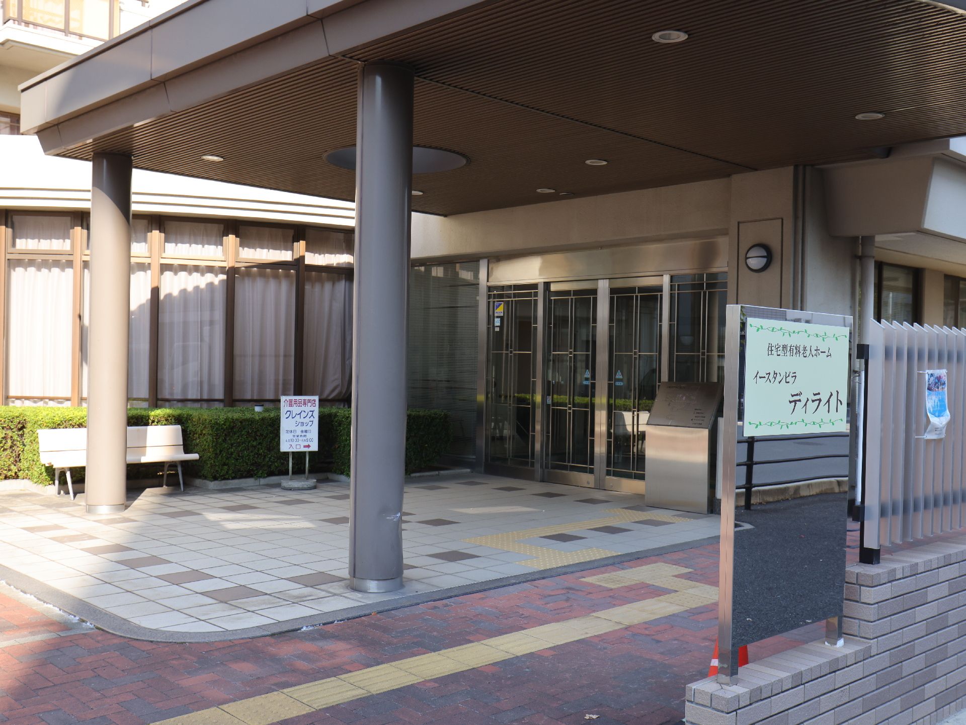 段差が排除された、広いスペースの玄関