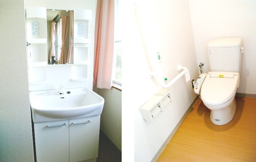 洗面台とトイレの設備