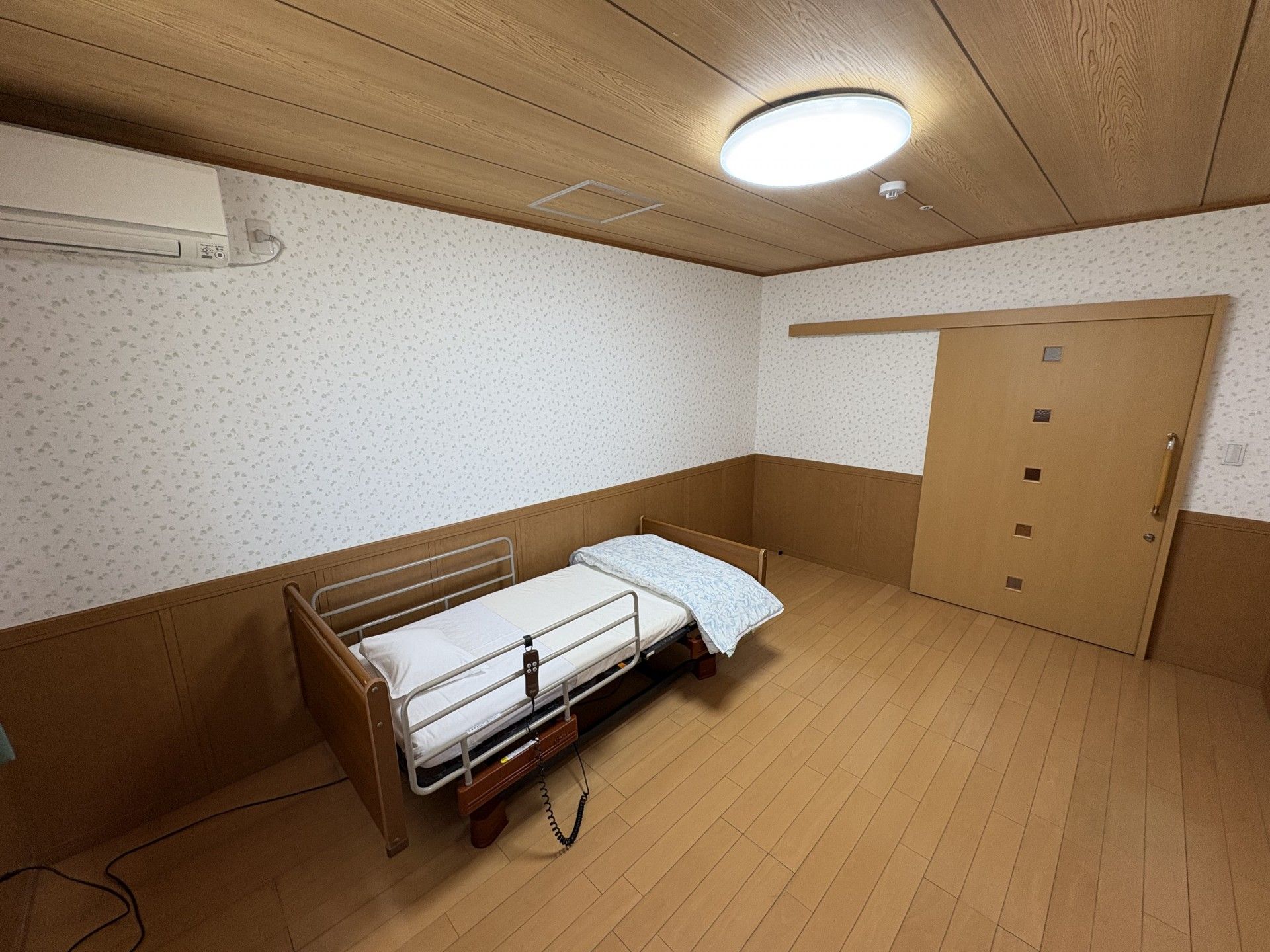 落ち着いた雰囲気の個室