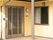 安全な出入口の建物