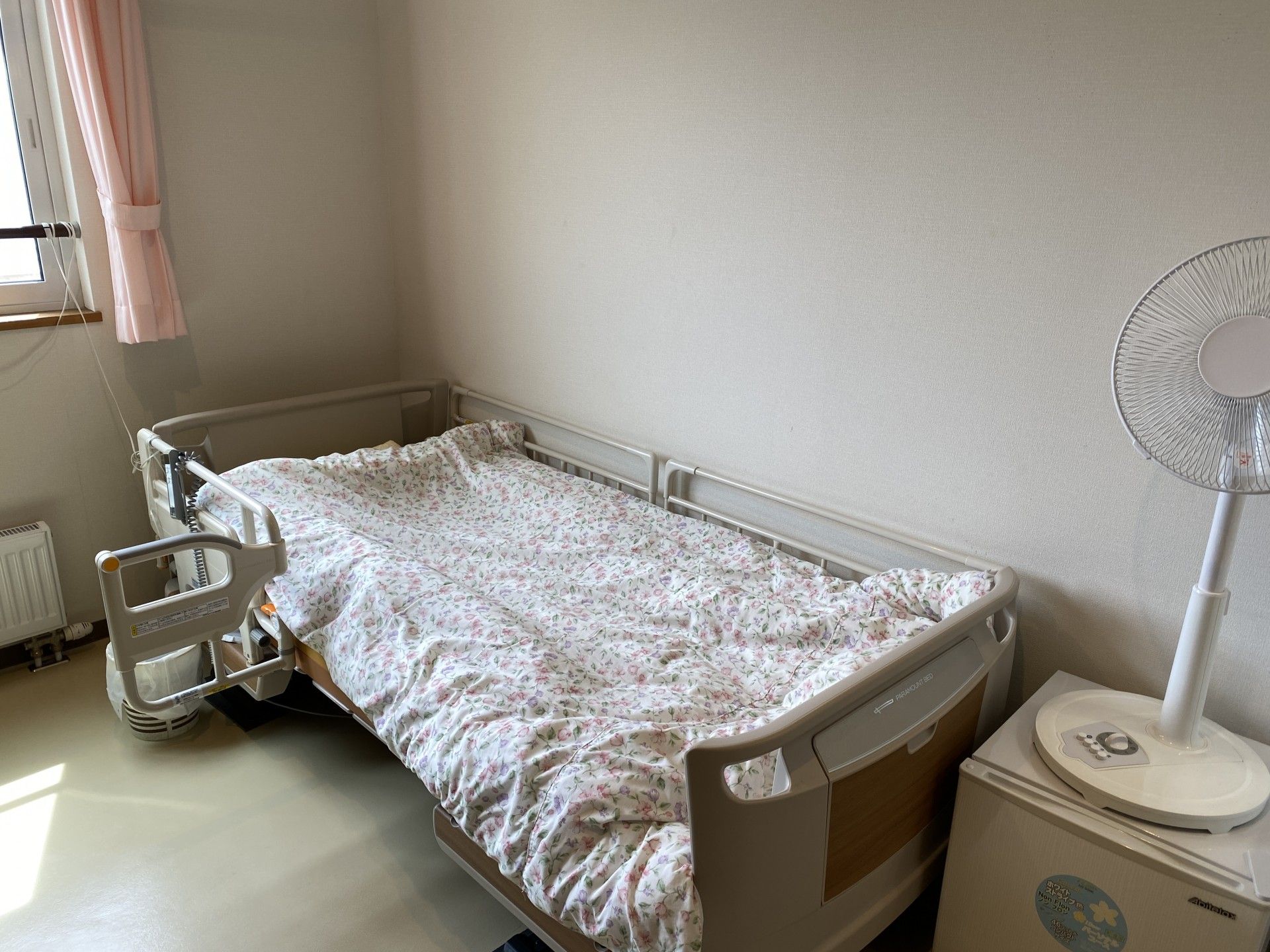快適な個室の寝室
