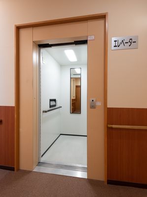 エレベーター