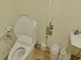 介護施設の清潔なトイレ空間