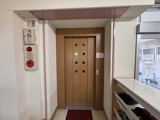 エレベーター