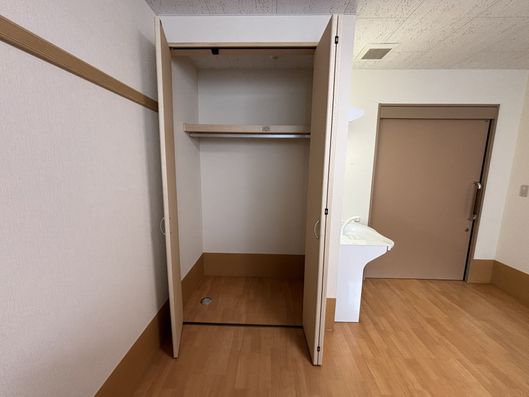 クローゼット