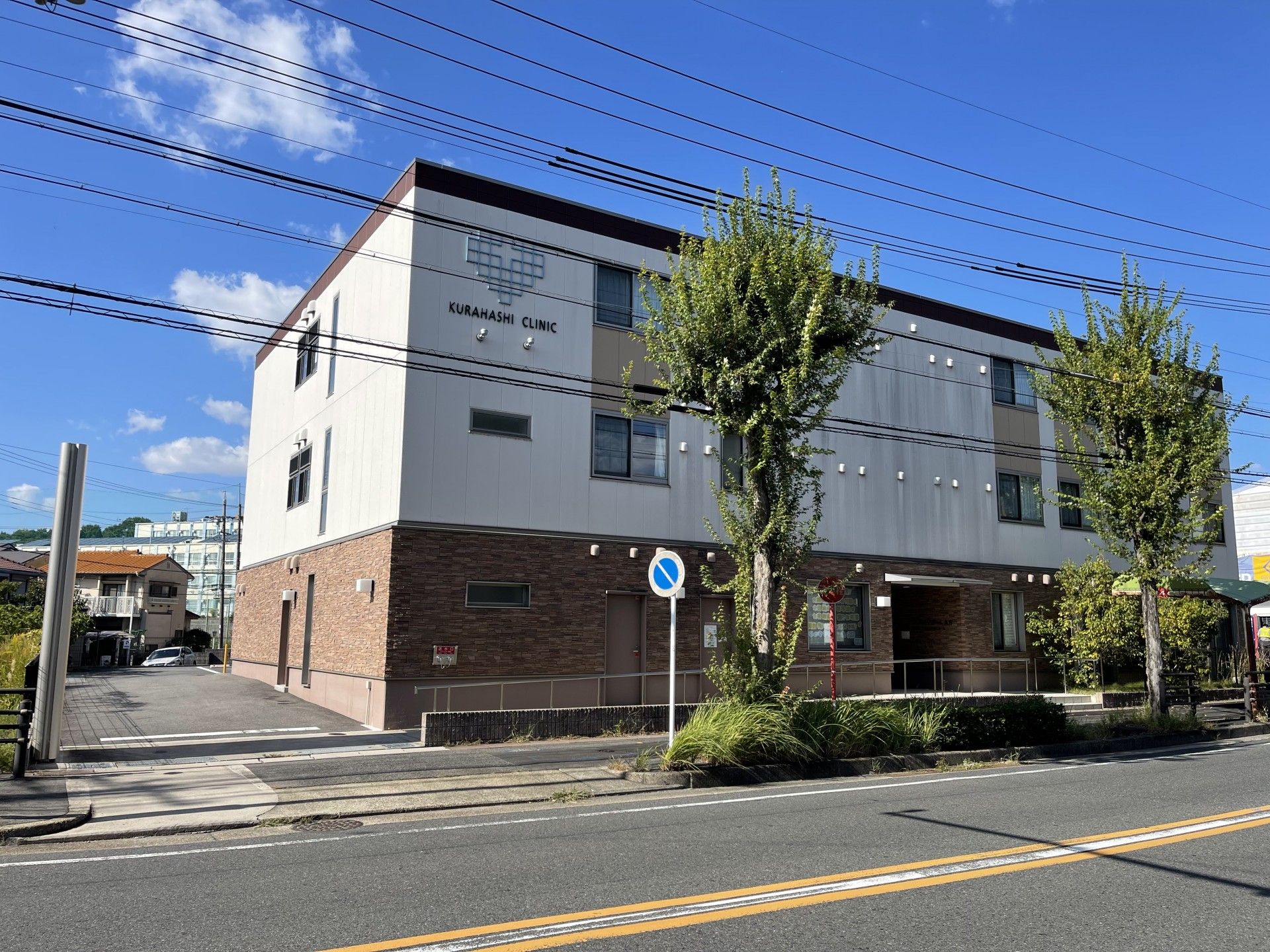 3階建ての建物