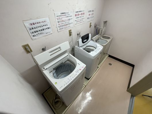 コインランドリー