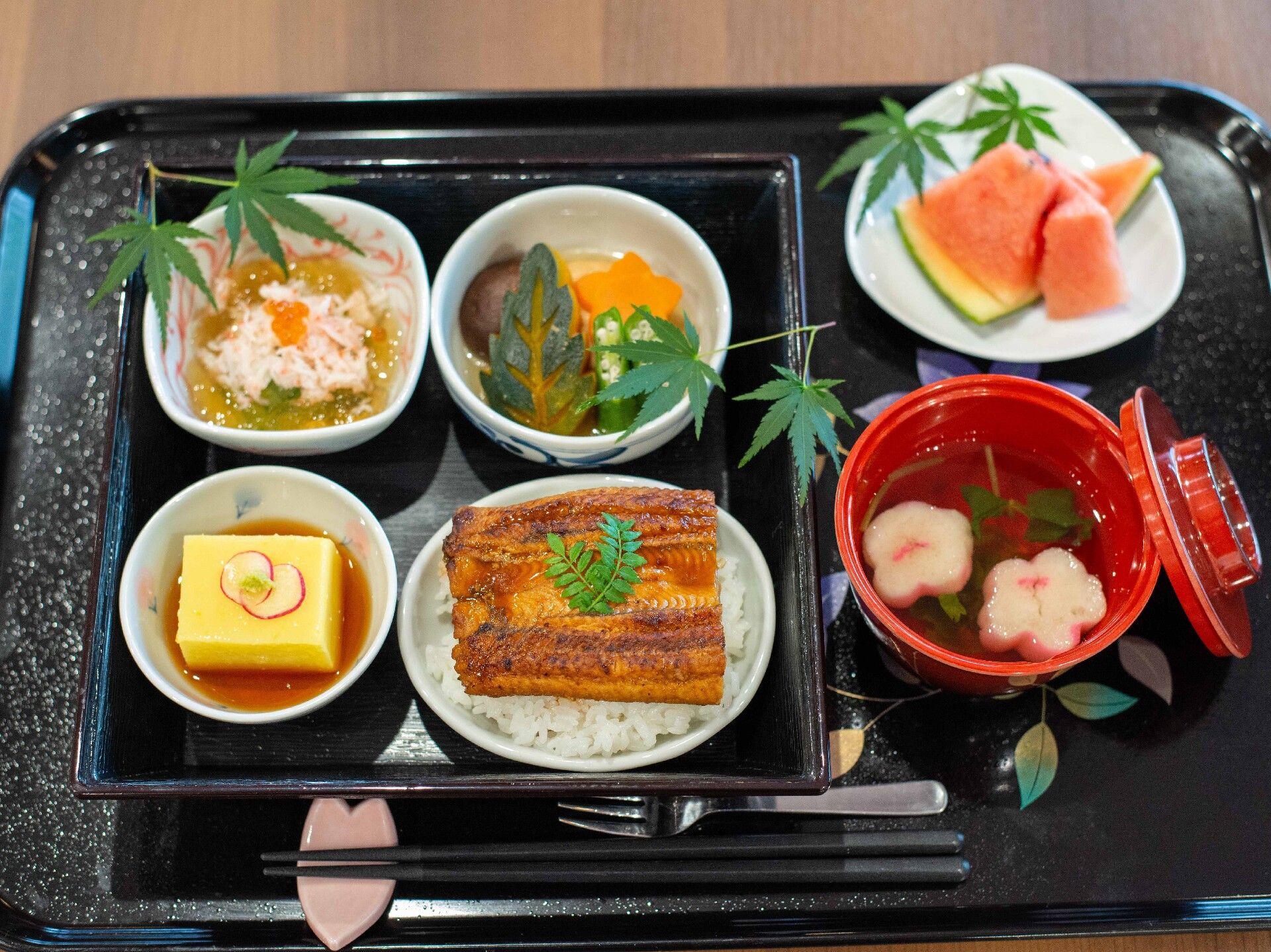 ホスピタルメント本郷のお食事。