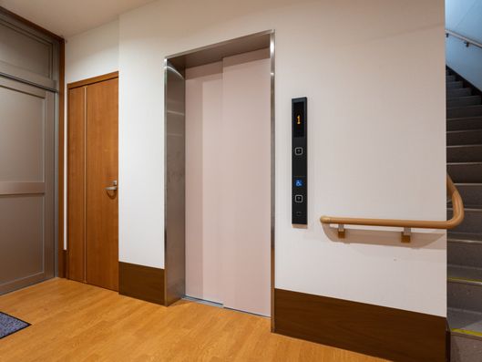 エレベーター