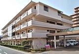 ゆとりある建物の外観