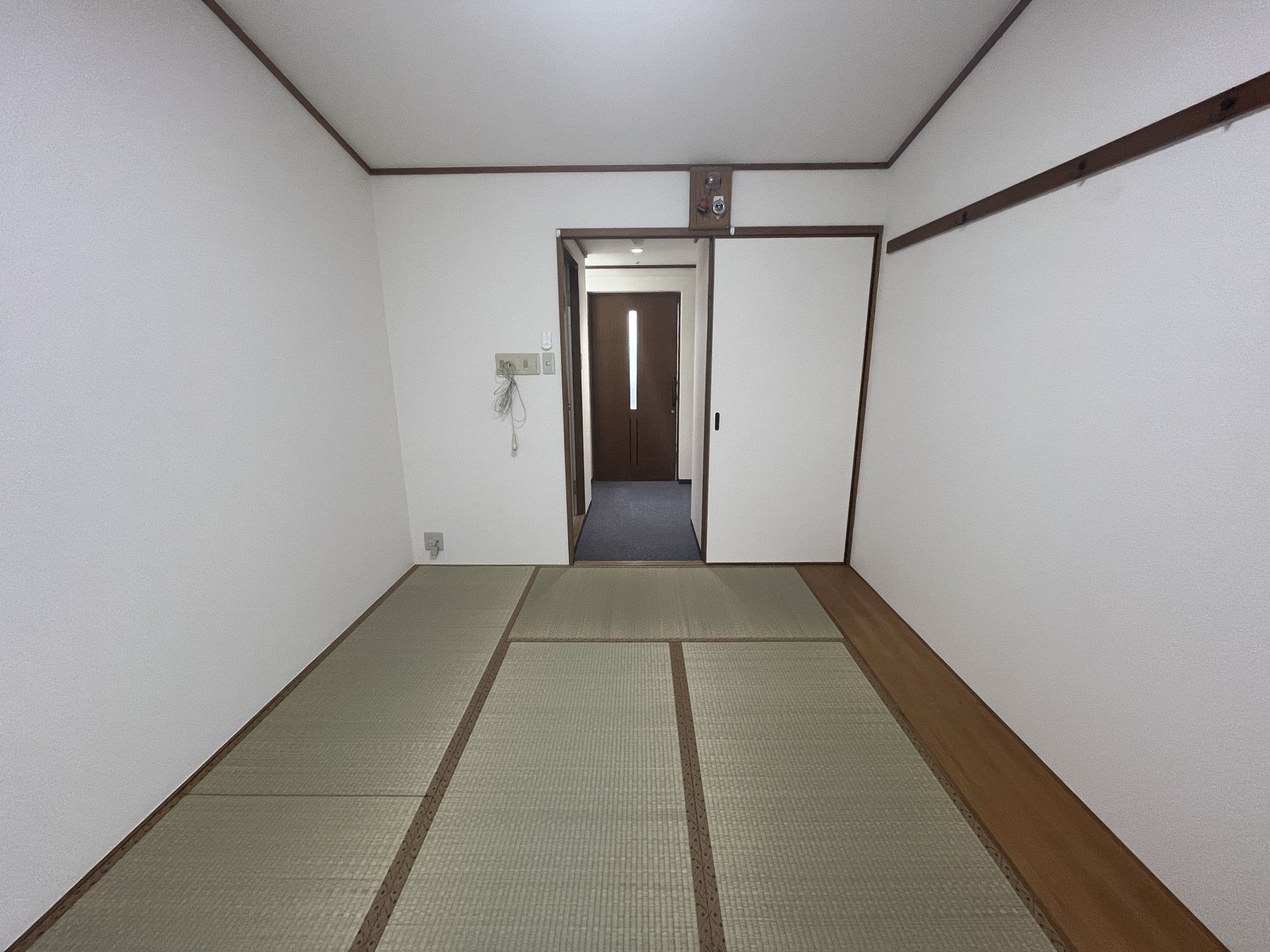 和室の居室空間