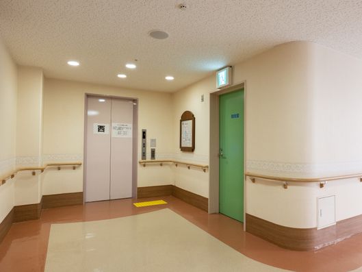 エレベーター