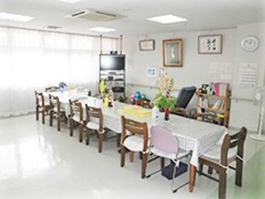 談話室　１階