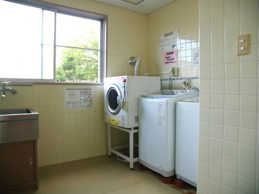 コインランドリー