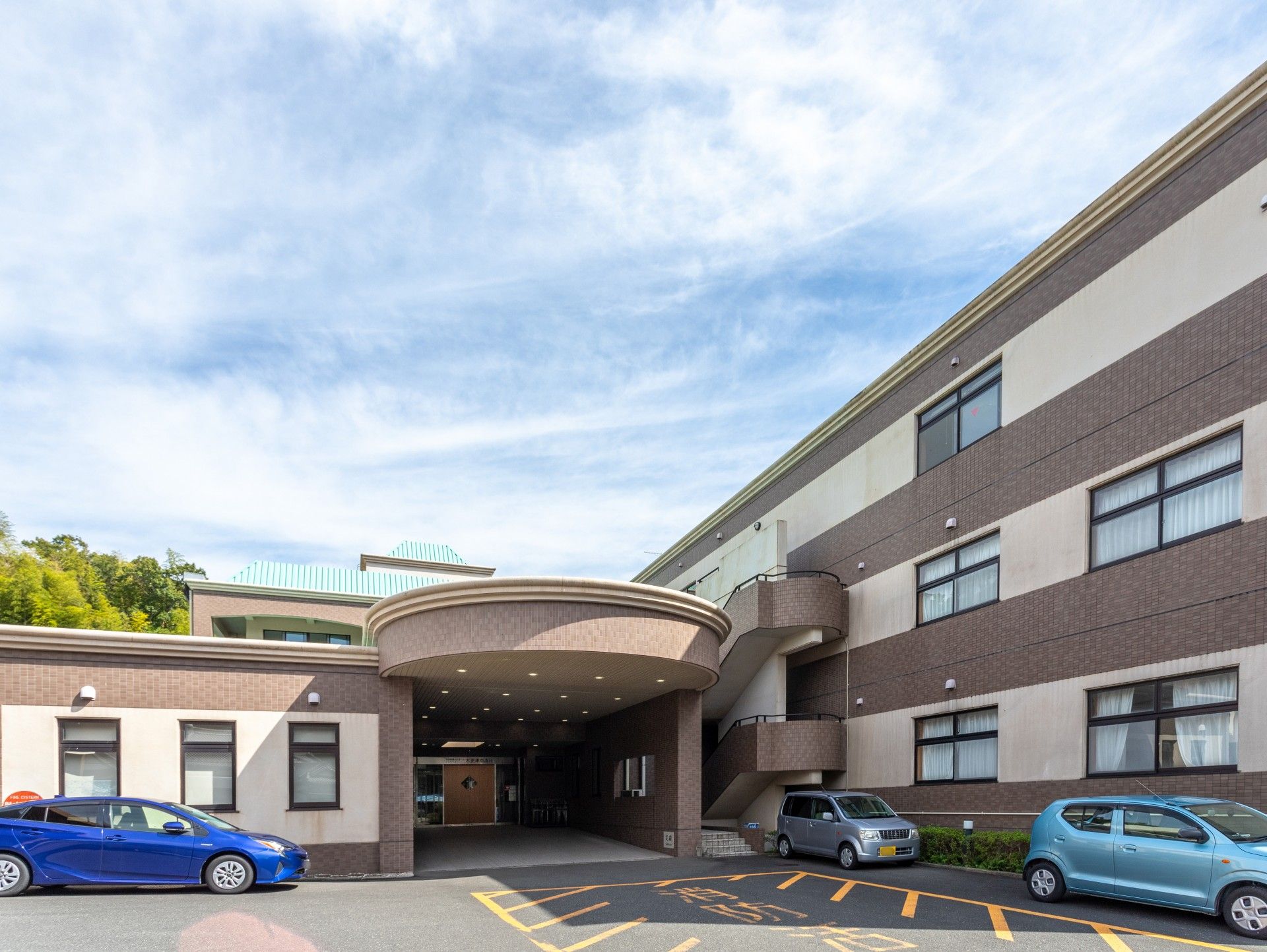 エントランスの外観