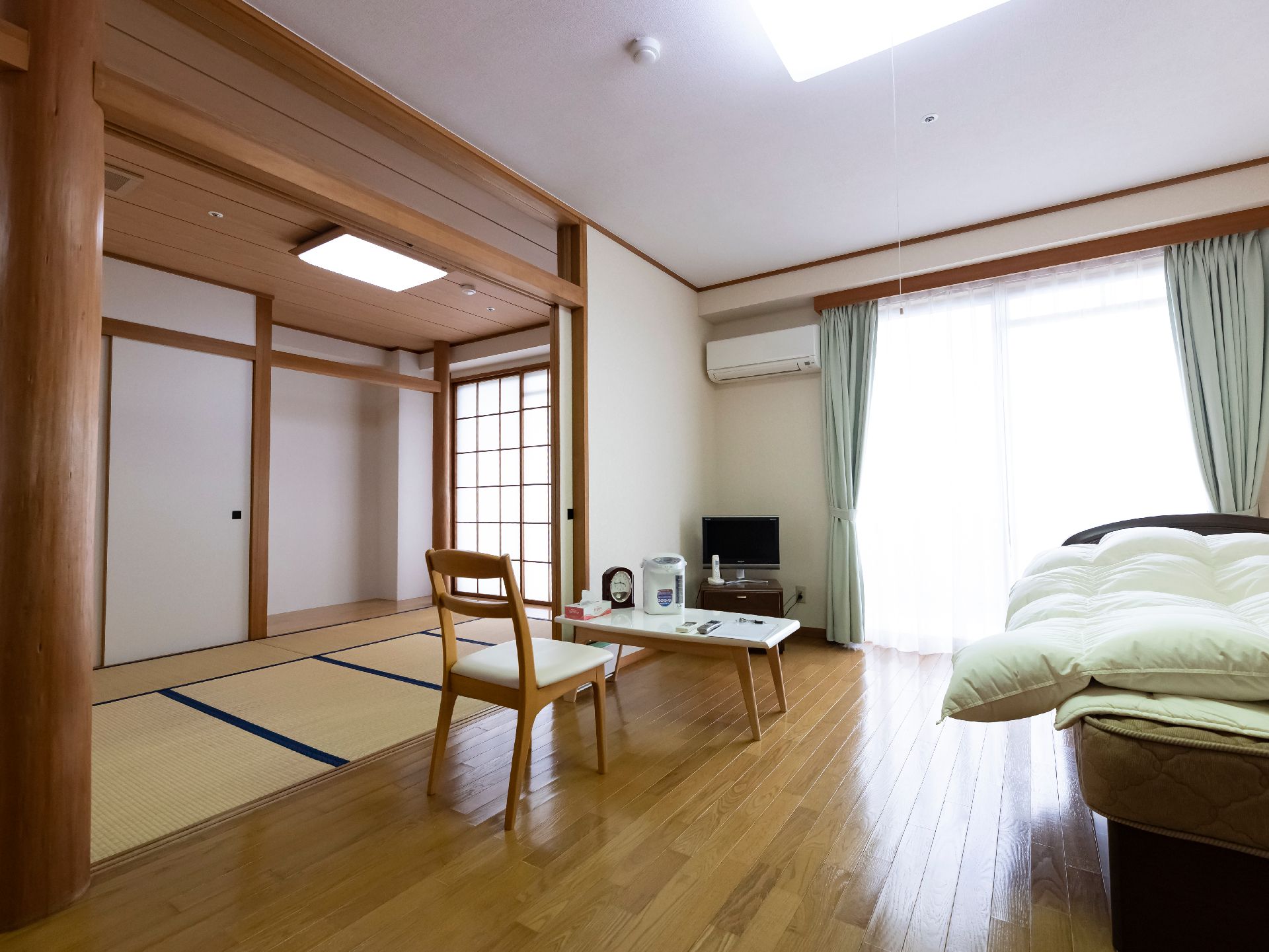 家庭的な雰囲気の居室