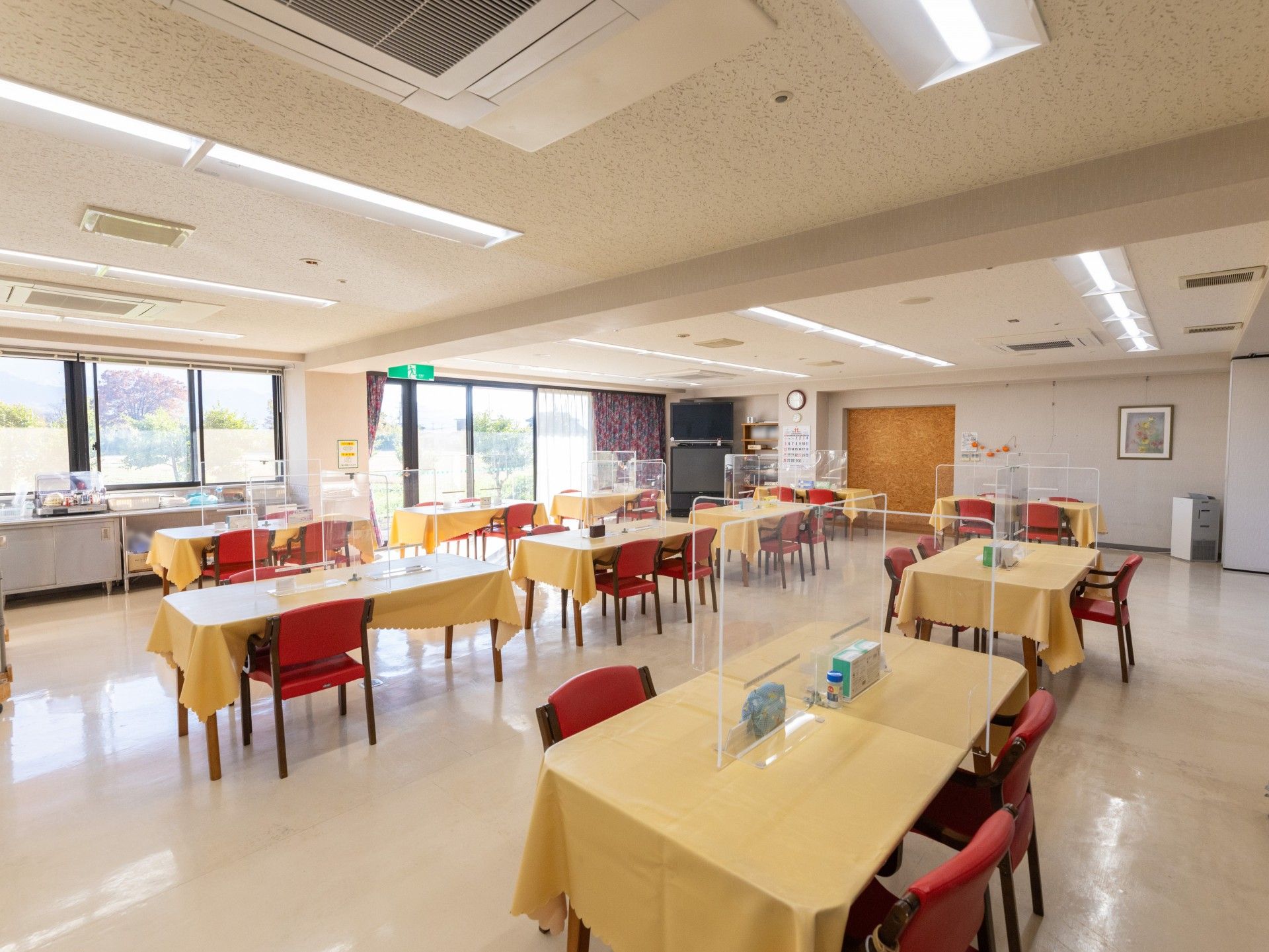 ゆったりした食堂
