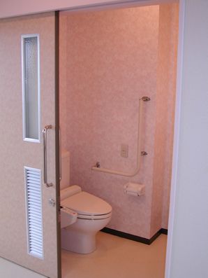 居室内トイレ