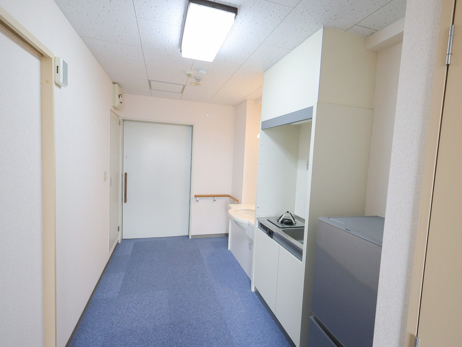 清潔な居室の一角