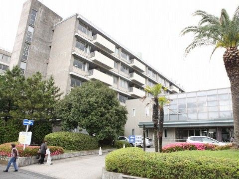 「リアンレーヴ蘇我壱番館」の周辺環境。病院にも通いやすく、治療が受けられる。