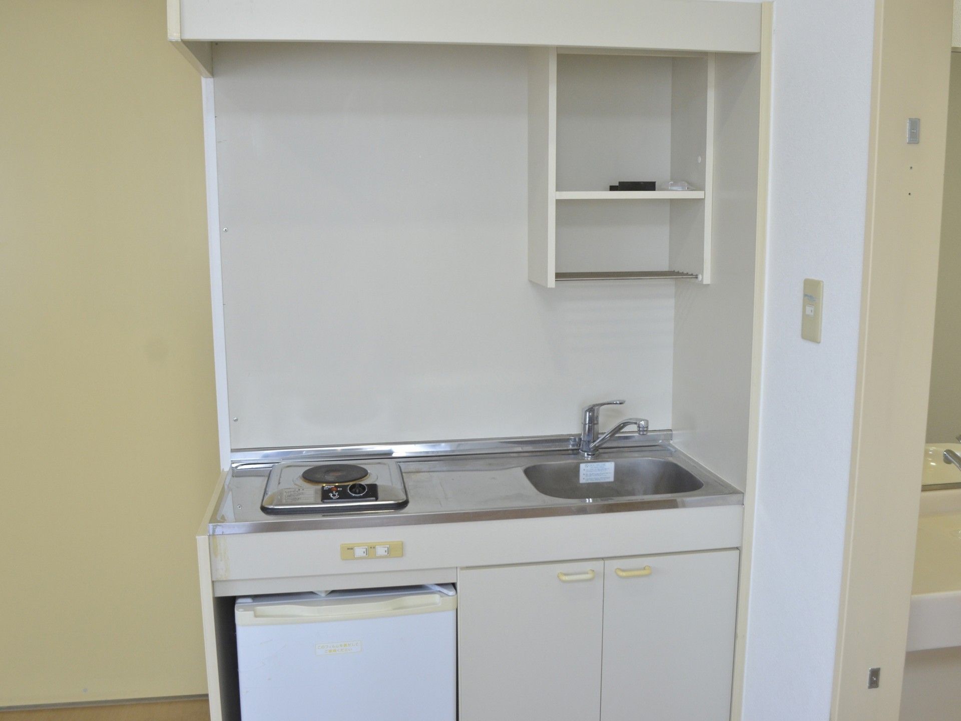 シンプルなキッチン