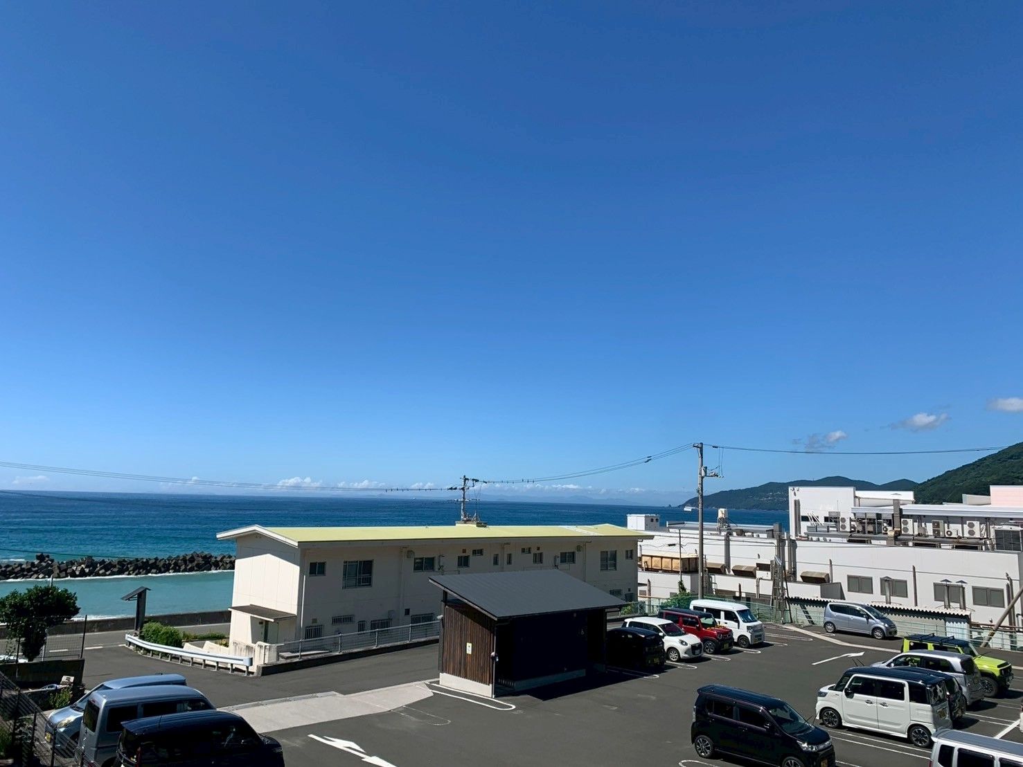 海の見える駐車場