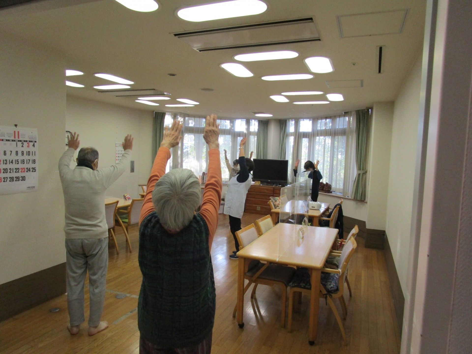 活動する人々の多目的室