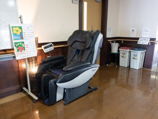 マッサージチェアー
