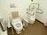 便座と男性用トイレが設置され、車椅子や介護人同伴でも入れる広さがある。便器の周りには安全を考慮して手すりを設けている。