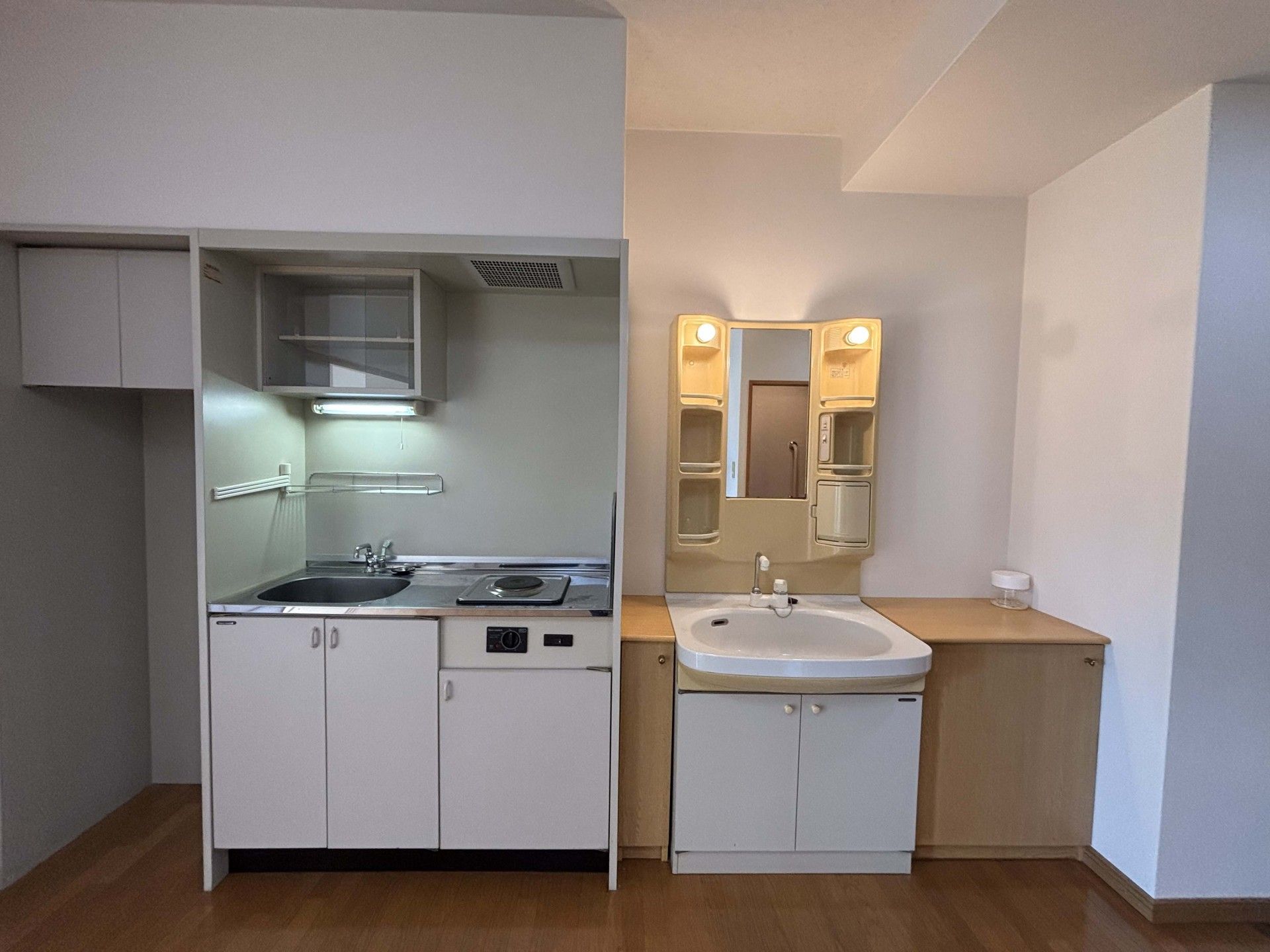 使いやすいキッチンと洗面台