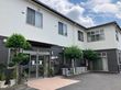 観葉植物が飾ってある玄関