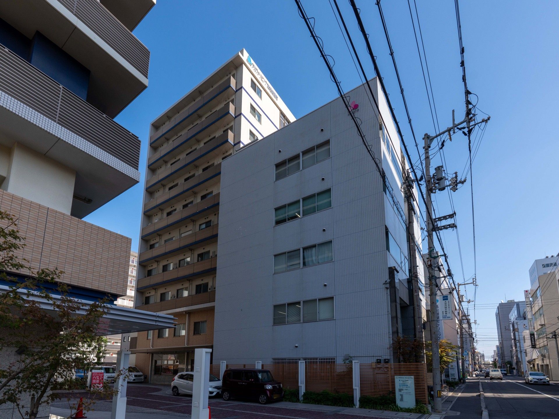 高層ビルの外観