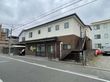 二階建ての建物外観