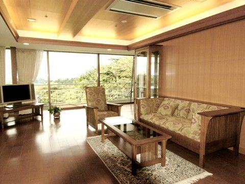 「ヒルデモア東山」の居室。27㎡以上の十分な広さを用意している。
