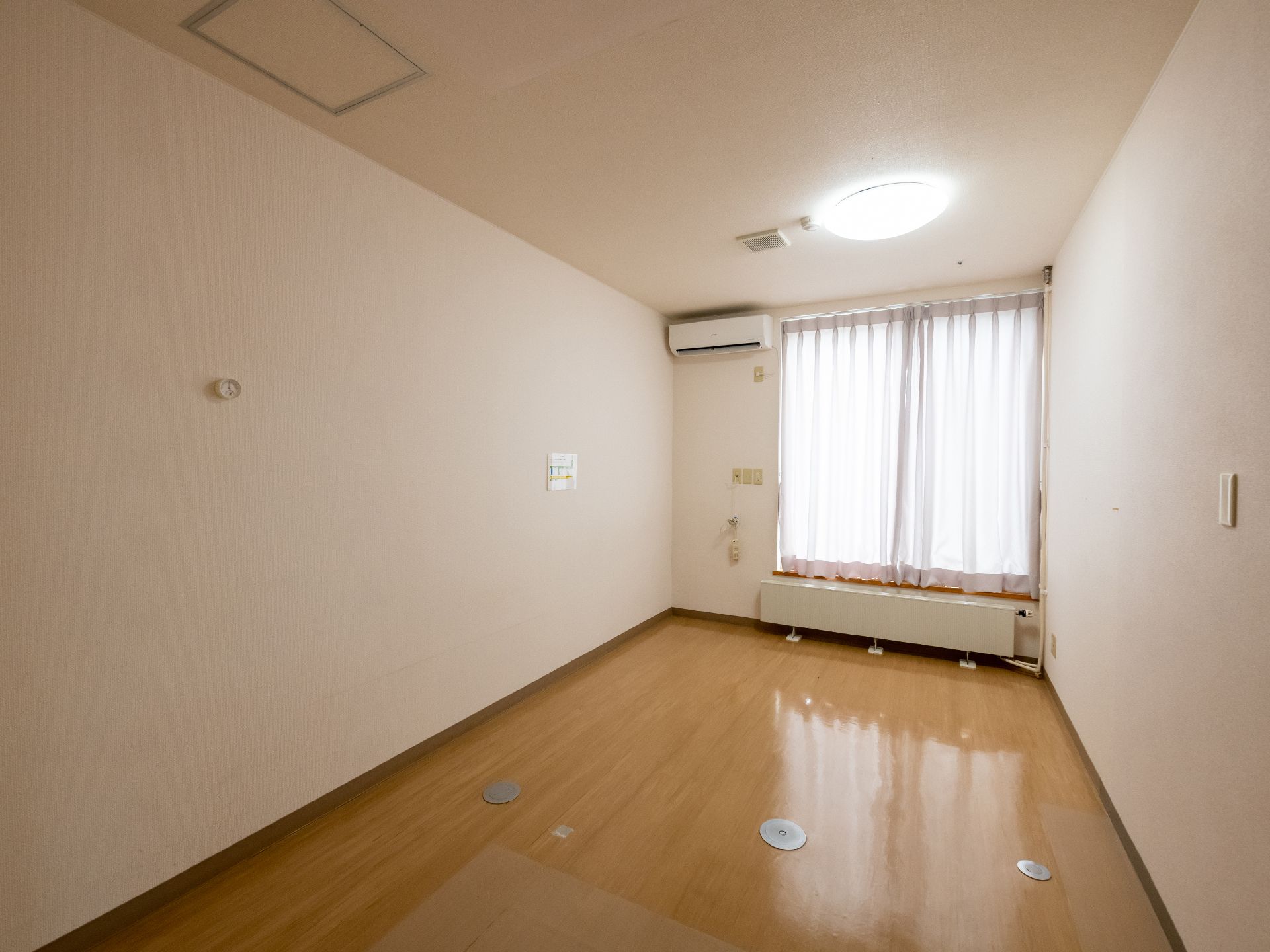 フローリング床の居室