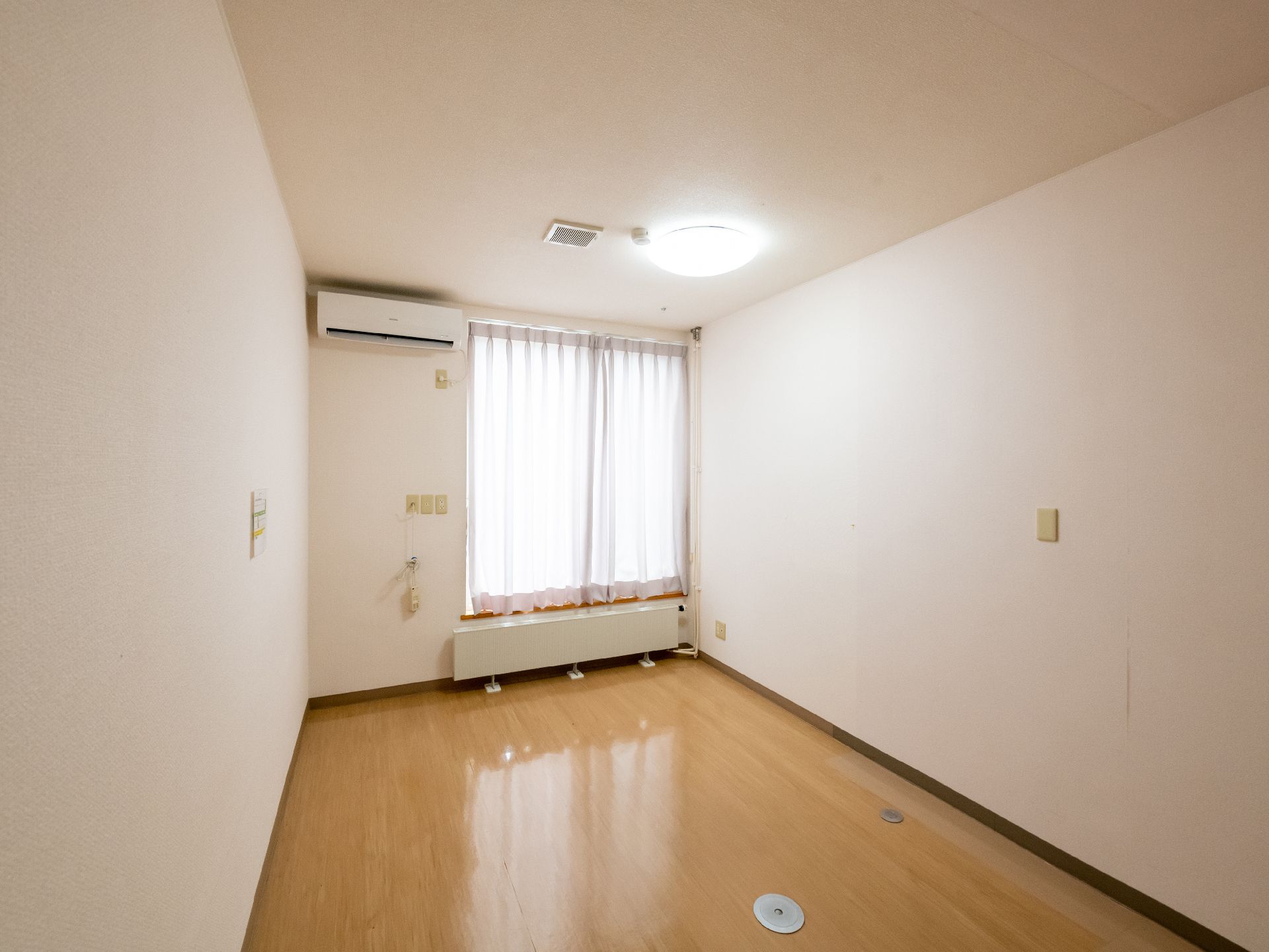 フローリング床の居室