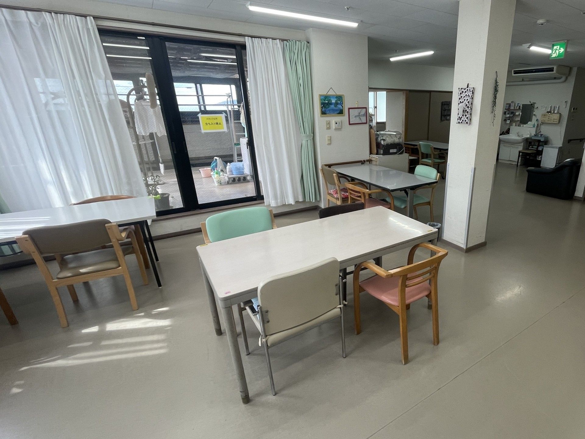 明るい共有スペース