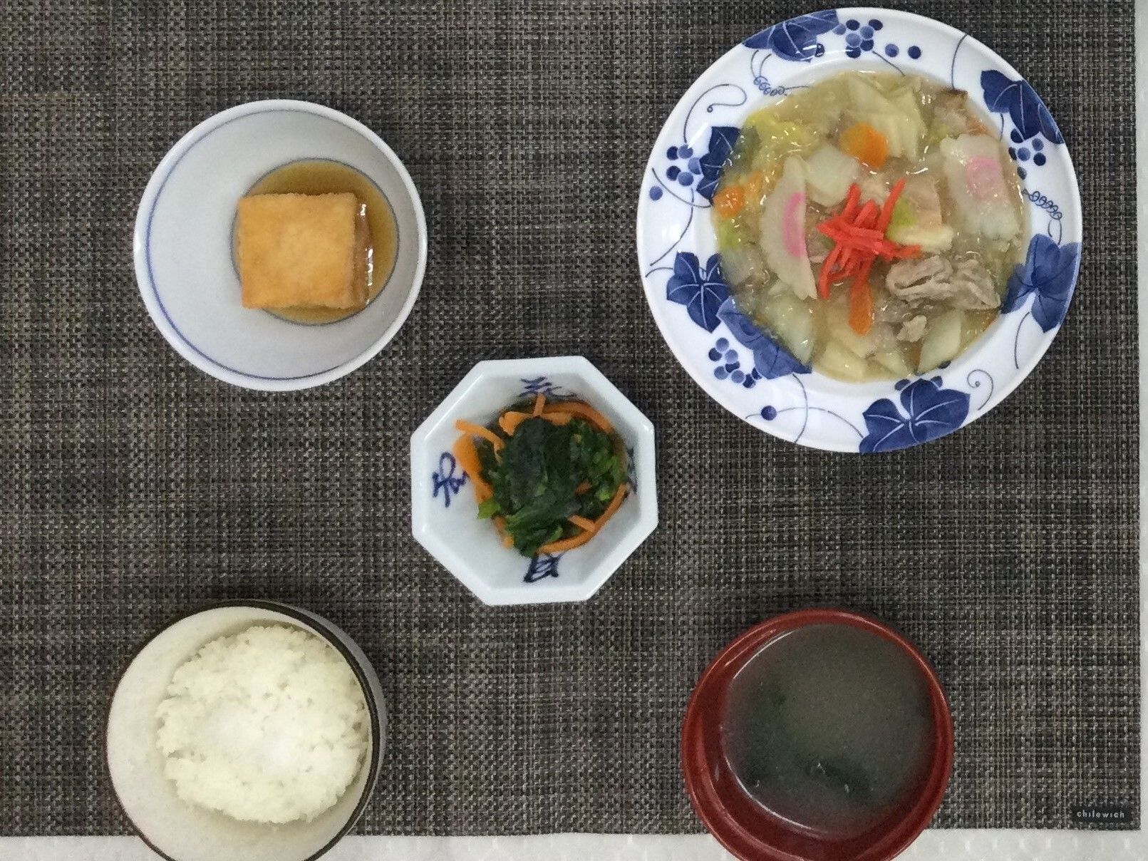 夕食