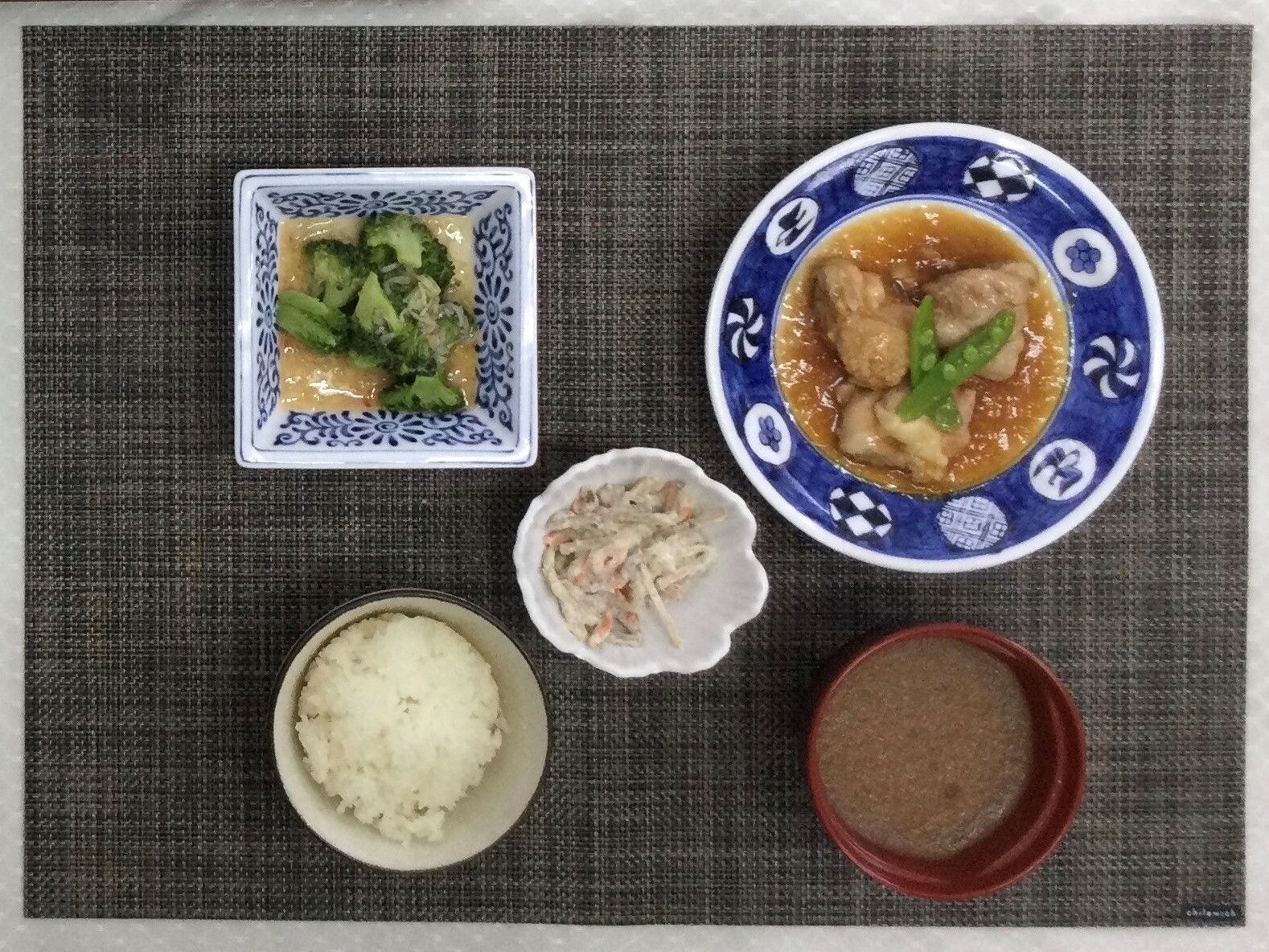 昼食