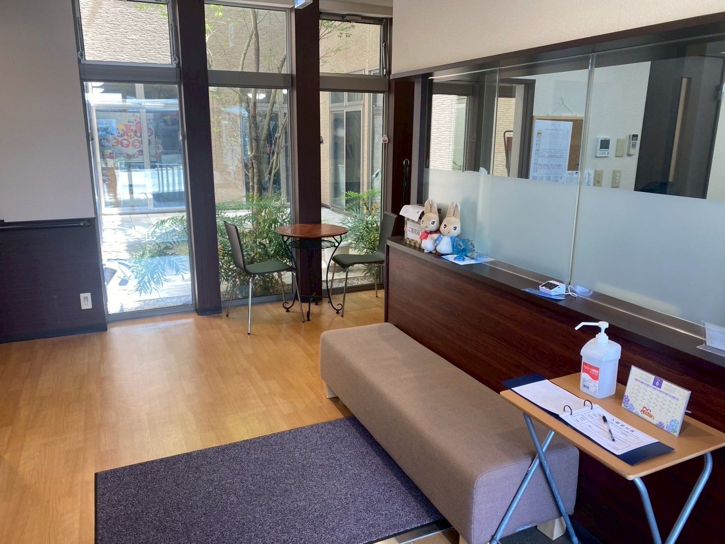 明るいエントランス