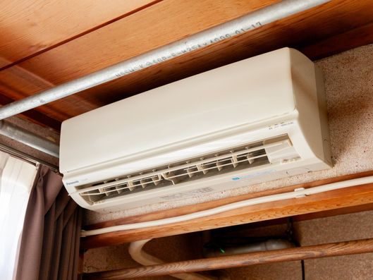 エアコン