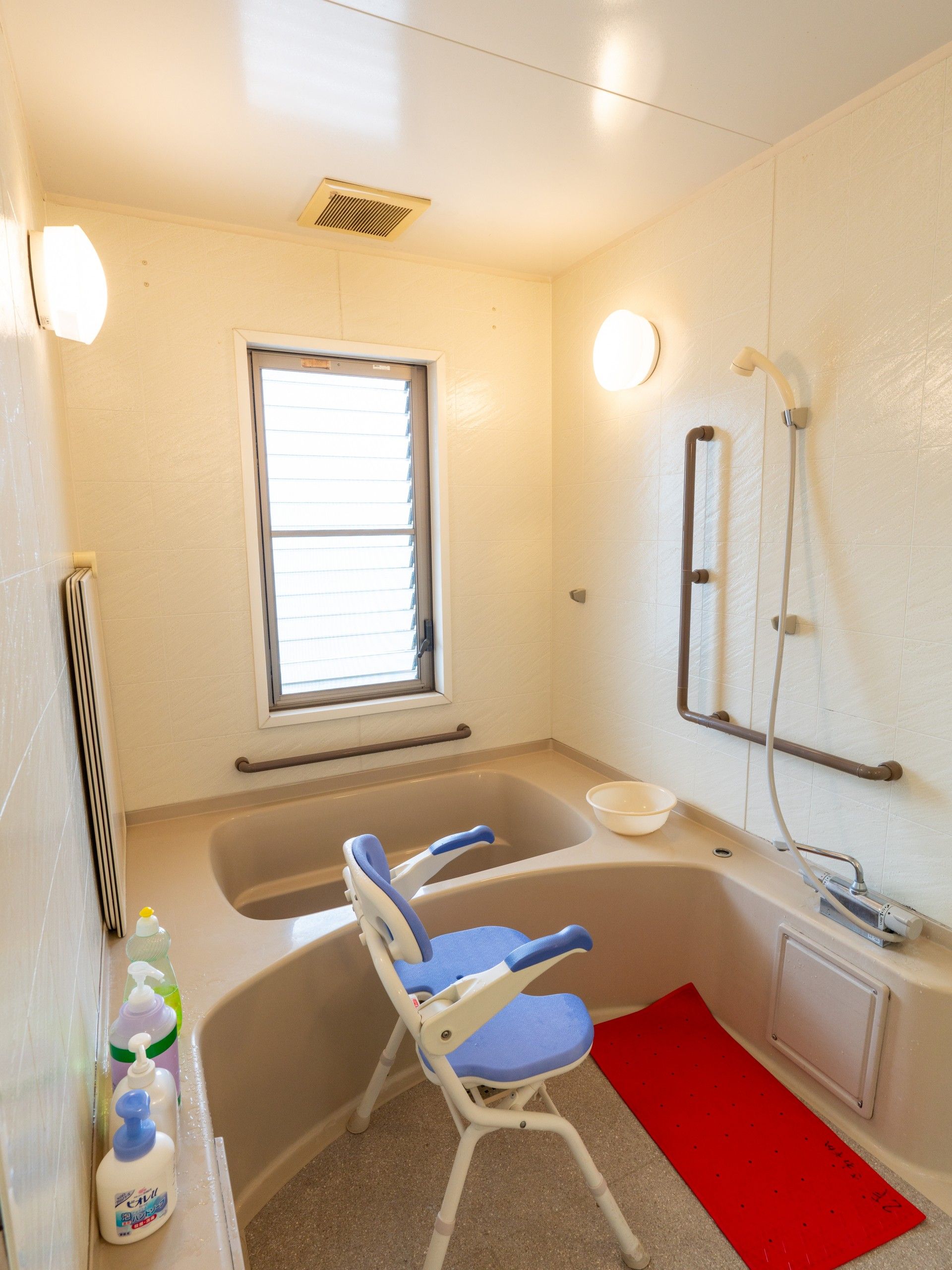 安全に配慮した浴室